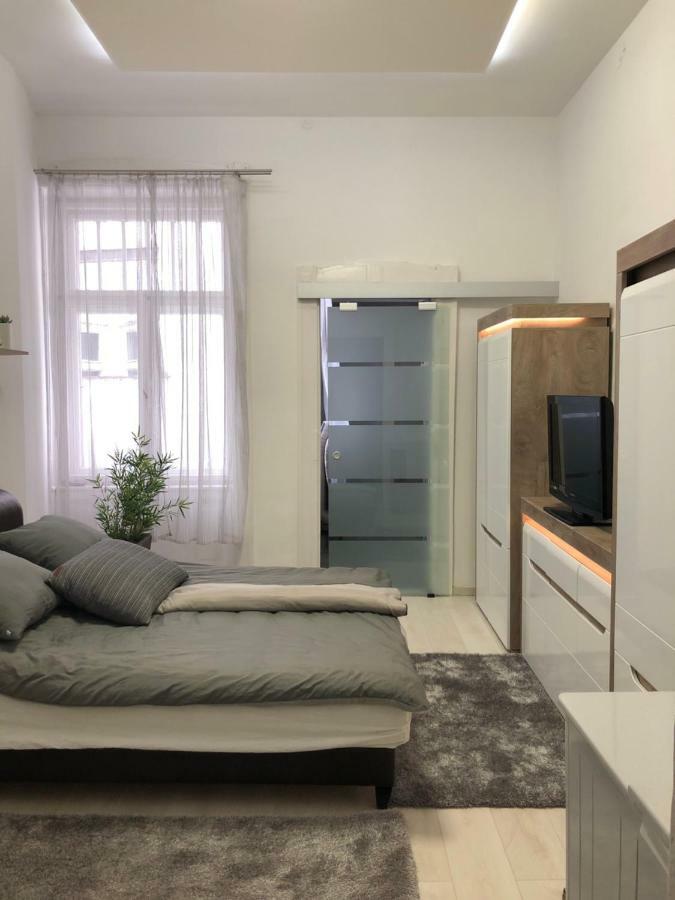 Fehérhajó 12-14 Budapest Esterno foto